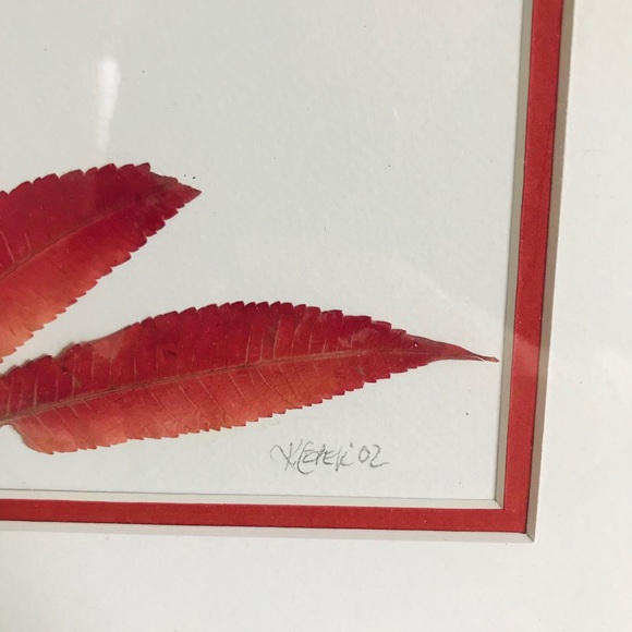 Signed vintage Leaf Art Framed in Lacquered Burled Wood - Picture 4 of 13